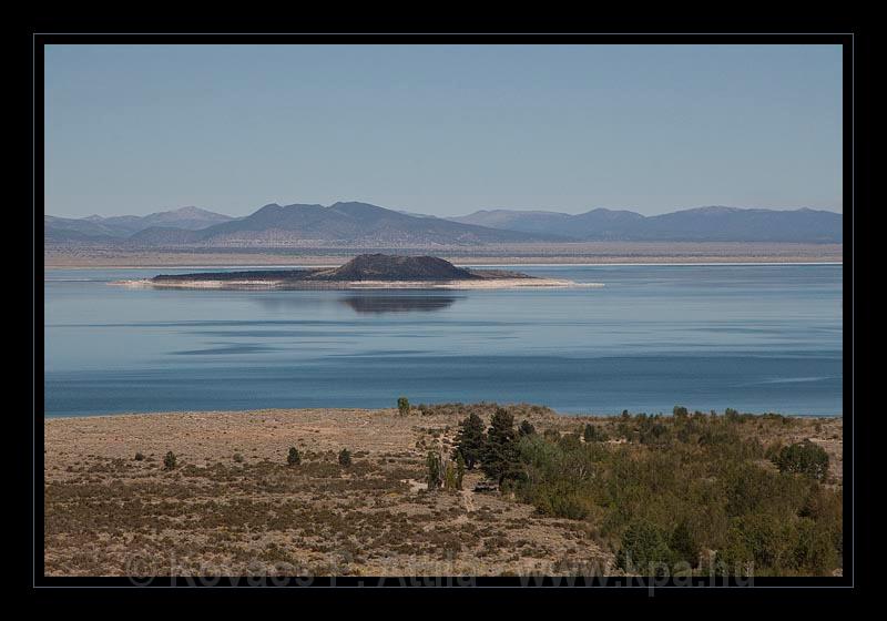 Mono_Lake_USA_002.jpg